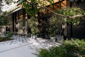 Exterior - Hotel Toranomon Hills - The Unbound Collection by Hyatt (Tokyo)