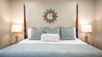 1 bedroom, iron/ironing board, internet, bed sheets