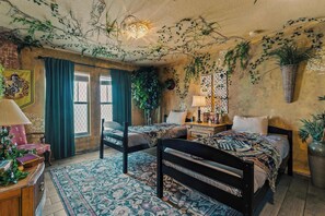 4 chambres, fer et planche à repasser, lit parapluie, Wi-Fi