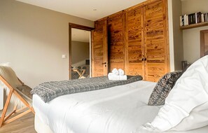 1 camera, ferro/asse da stiro, Wi-Fi gratuito, lenzuola