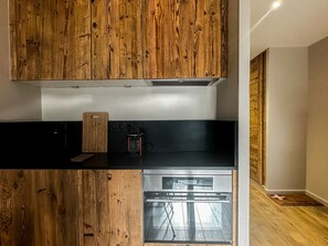 Frigorifero, forno, lavastoviglie, macchina per tè/caffè