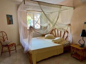 4 chambres, bureau, fer et planche à repasser, Wi-Fi gratuit