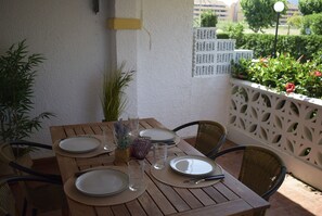 Buiten dineren