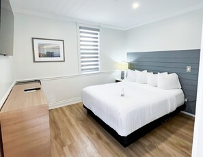1 habitación, tabla de planchar con plancha, internet y ropa de cama 