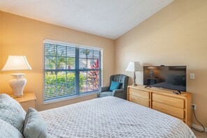 5 habitaciones, tabla de planchar con plancha, cuna de viaje y wifi