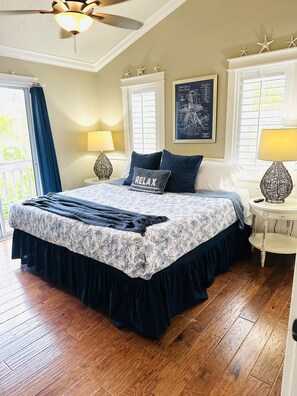 3 bedrooms, desk, iron/ironing board, free WiFi