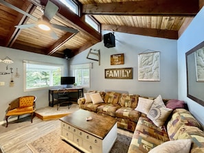 TV connectée, cheminée