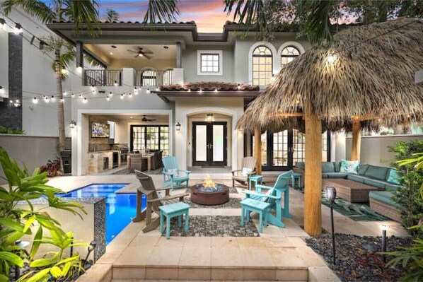 Pool - Tiki Las Olas, Fort Lauderdale (Fort Lauderdale)