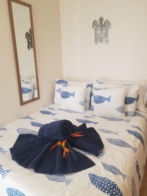 2 slaapkamers, reisbedje, gratis wifi, beddengoed
