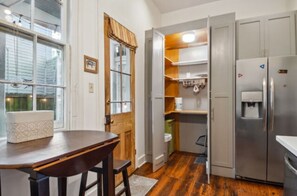 Interior - Historic Algiers Point Treehouse (New Orleans)