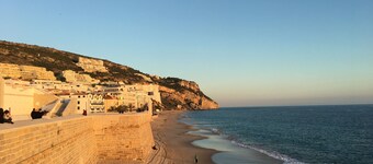 Villa W/ Pool & Jacuzzi
