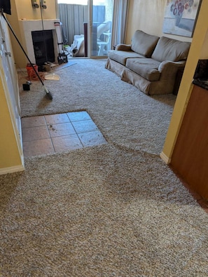 Televisión y monitor de computadora