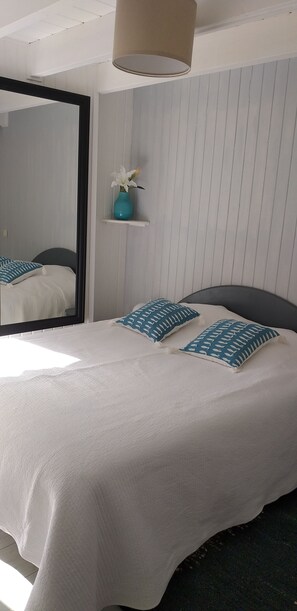 3 chambres, fer et planche Ă repasser, Wi-Fi gratuit