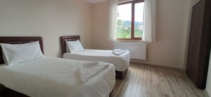 Iron/ironing board, free WiFi - Alasraf Suit (Akçaabat)