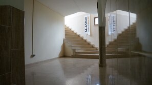 ด้านหน้าที่พัก