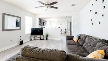 Smart TV, offices