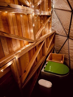 Family Bungalow, 1 Bedroom | Bathroom | Towels - Glamping Xochitepec (Xochitepec)