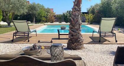 Villa Contemporaine Avec Piscine