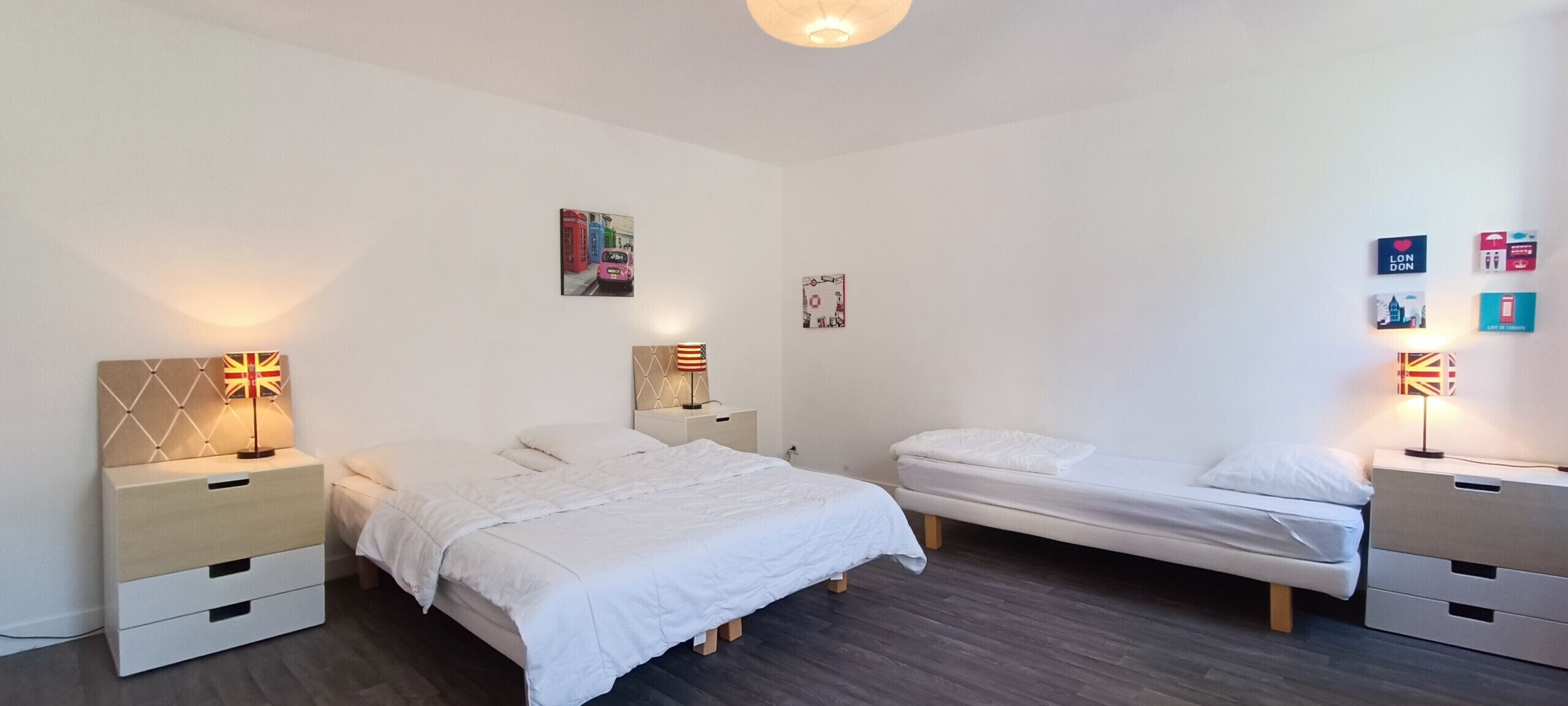 4 slaapkamers, een strijkplank/strijkijzer, gratis wifi