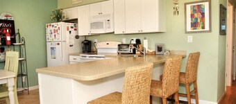 beautiful 3 bedroom 2 full bath within walking distance from the beach. 