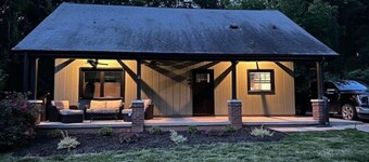 Modern 3 BR house in Belmont