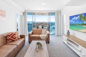 TV - Chevron Renaissance River View (Surfers Paradise)