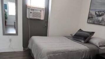 2 chambres, bureau, lit parapluie, Wi-Fi gratuit