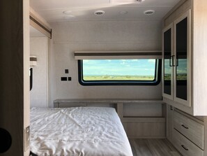 2 habitaciones, wifi gratis y ropa de cama