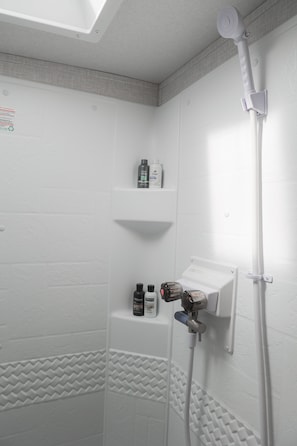 Shower, towels, soap, shampoo