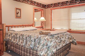 Room - Suite 2 - South Manitou (Glen Arbor)