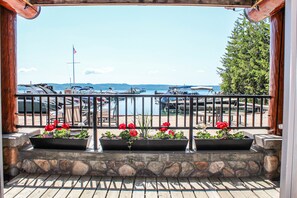 Terrace/patio - Suite 2 - South Manitou (Glen Arbor)