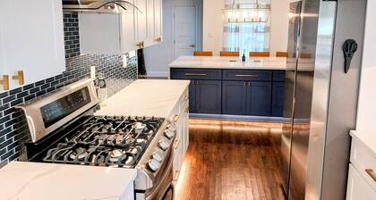 Fully Remodeled Luxury L Streets Home: 4BR/3BA, Quartz Finishes, Firepit