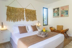 3 bedrooms, iron/ironing board, travel crib, free WiFi