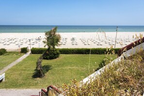 Beach - SE013 - Senigallia, one room apartment in the Piramidi residence (Senigallia)