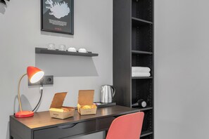 Superior Room | In-room dining - ASKA Holt (Reykjavik)