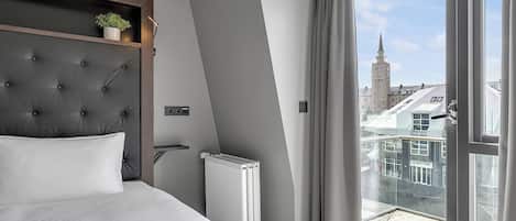 Standard Twin Room | Hypo-allergenic bedding, minibar, blackout curtains, free WiFi