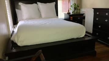 2 Schlafzimmer, Bügeleisen/Bügelbrett, kostenloses WLAN, Bettwäsche