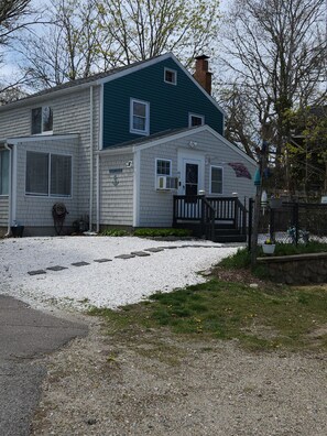 Exterior - Onset beach (Wareham)