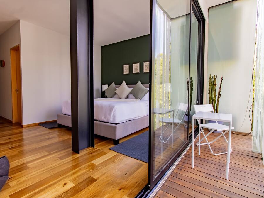 Superior Apartment, 2 Bedrooms, Balcony, City View