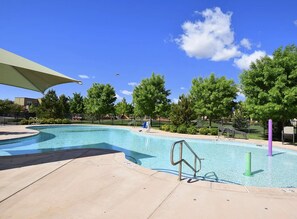 Pool - Stunning Albuquerque Adobe house mins from NETFLIX studio (Albuquerque)
