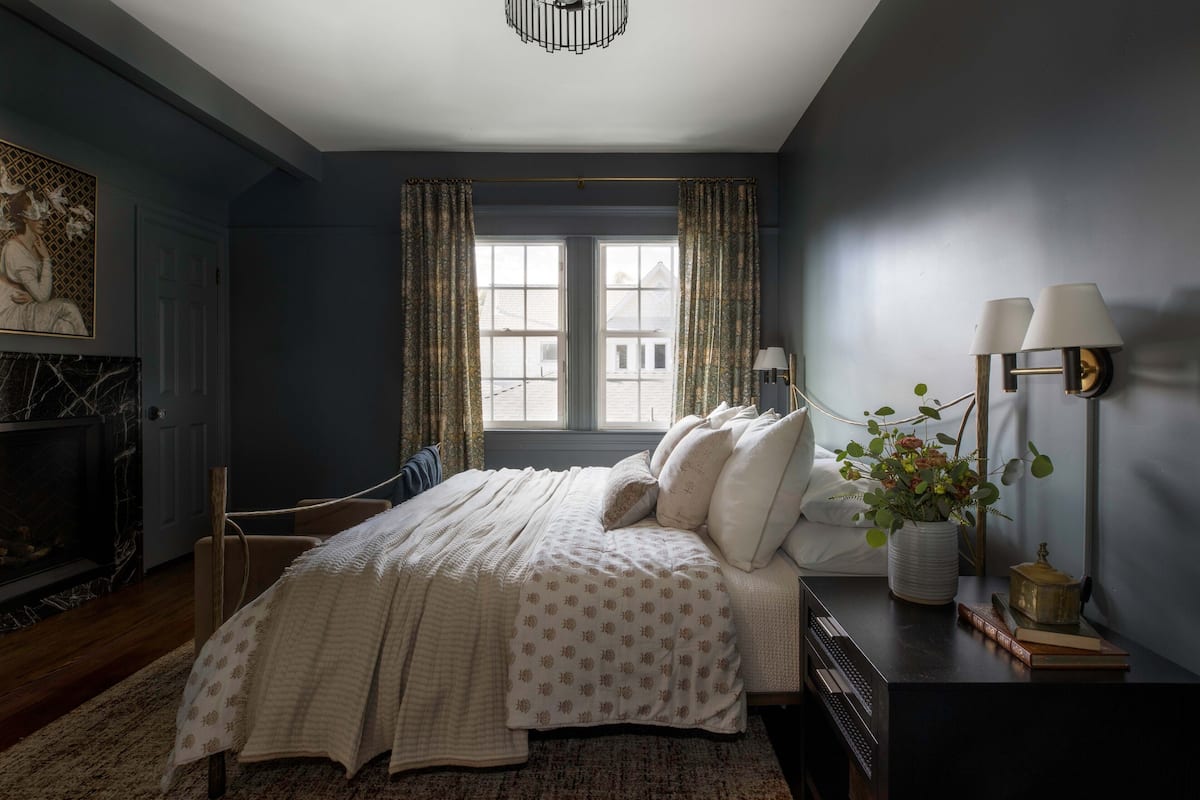1 bedroom, premium bedding, memory foam beds, individually decorated