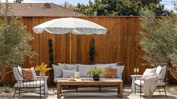 Luxury House | Terrace/patio