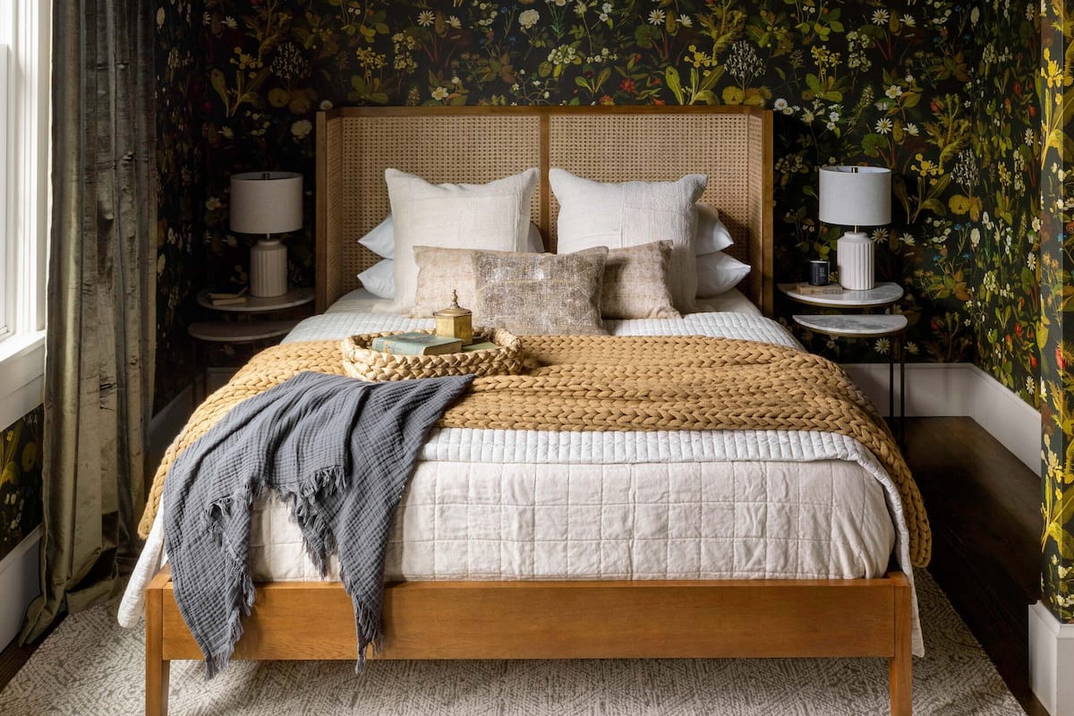 Deluxe Room | 1 bedroom, premium bedding, memory foam beds, individually decorated