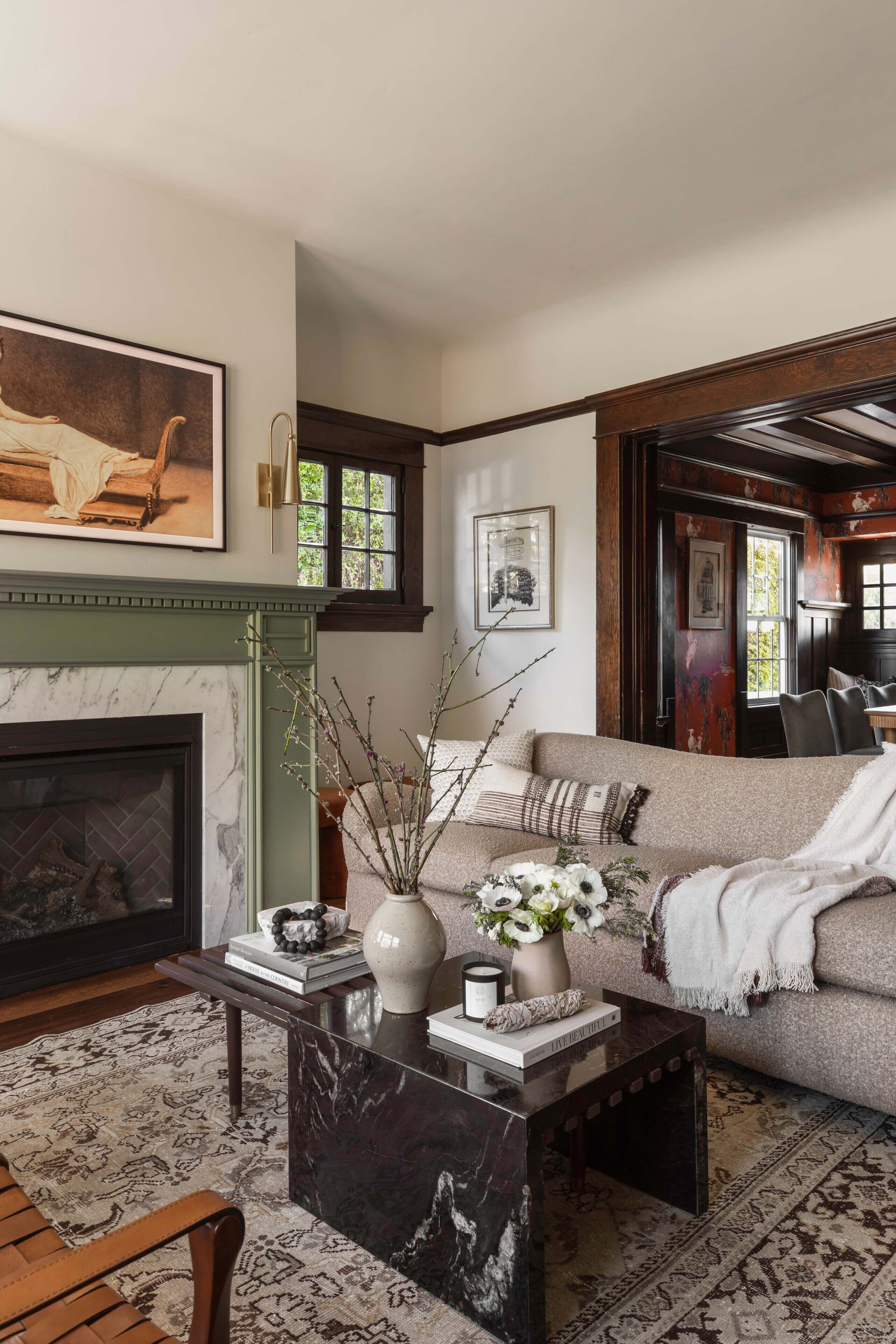 Luxury House | Living room | 50-inch Smart TV with digital channels