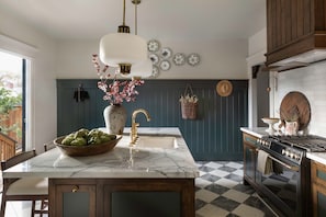 Luxury House | Private kitchen