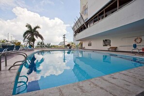 Alberca al aire libre 