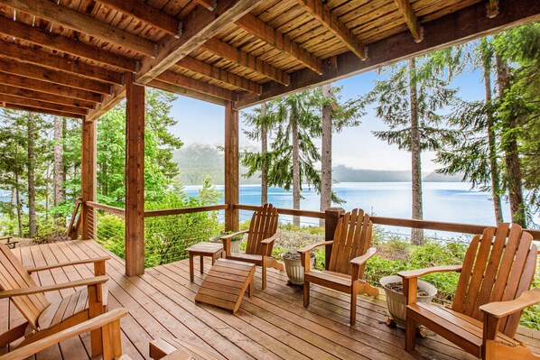 Terrace/patio - Inviting waterfront home with game room, mountain view & kayaks (Hoodsport)