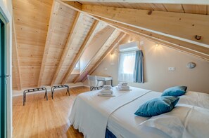Apartment | 1 bedroom, iron/ironing board, free WiFi