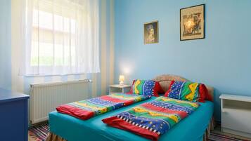 2 bedrooms, free WiFi, bed sheets