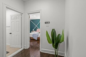 บริเวณประตูทางเข้า